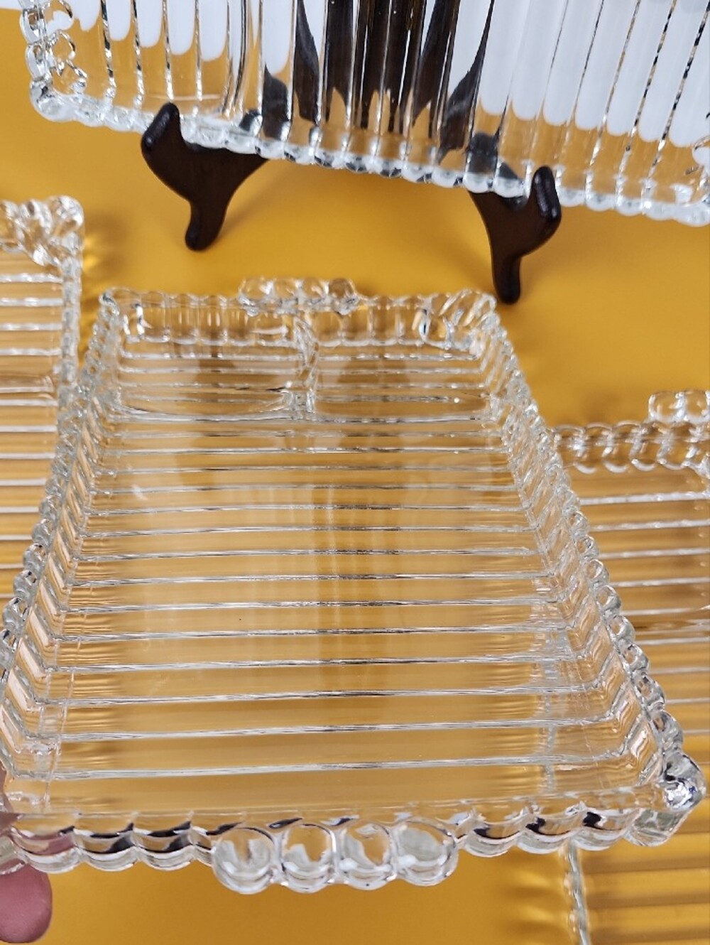 Mid Century Vintage Collectable Hazel Atlas Rolling Glass Dessert Trays. 6 Trays - Picture 7 of 12
